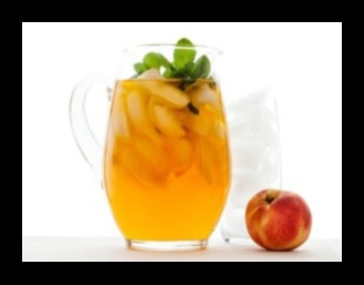 Atdzesēts un mierīgs: uzlabojiet savu dienu ar ledus zaļo tēju