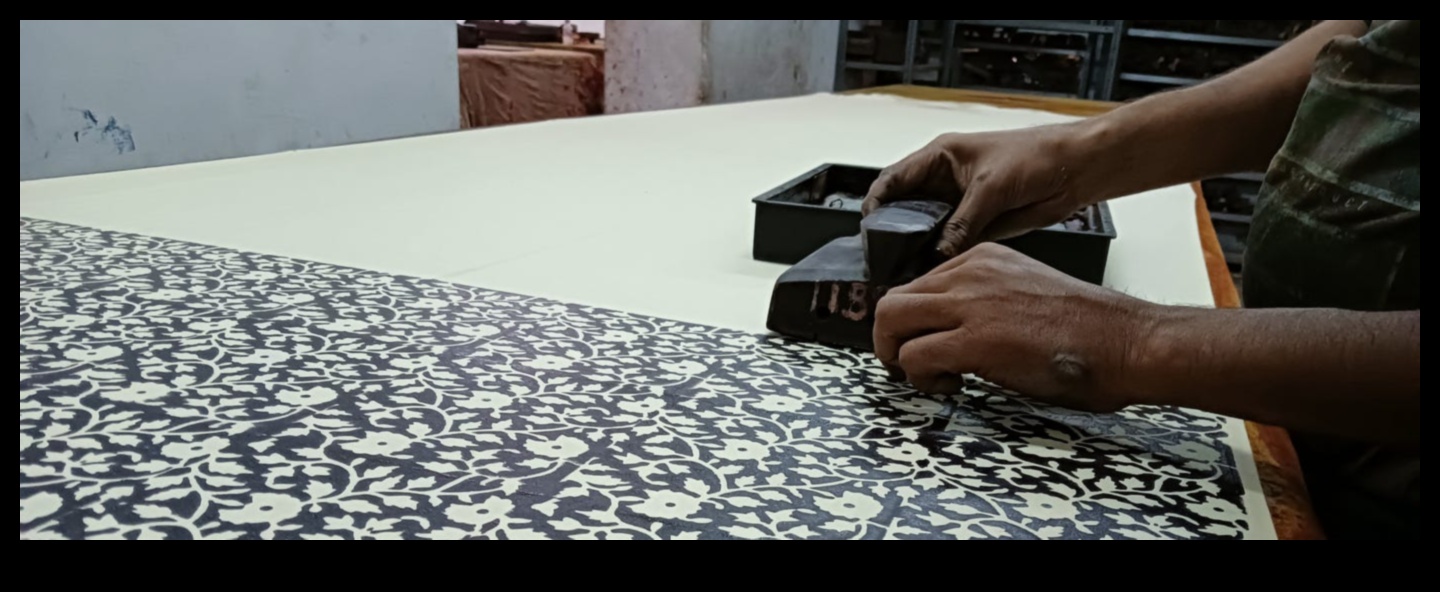 Tintes simfonija Uz jūsu rokām atklāta mūžīga mākslas forma 2 Tintes simfonija: šedevri, kas atklāti uz jūsu rokām