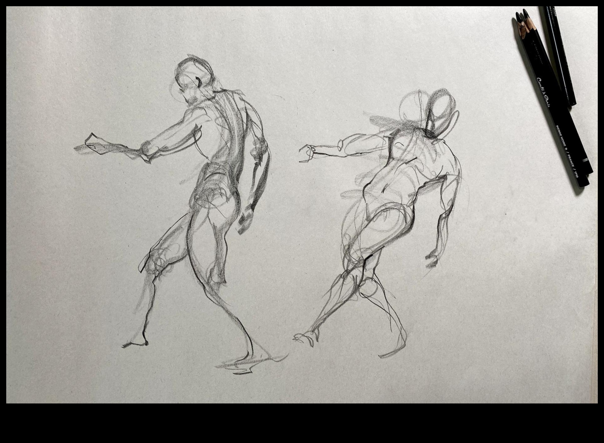 Kustību dinamisko figūru zīmēšanas paņēmienu būtība 2 Kustības būtība: dinamiskas figūru zīmēšanas metodes