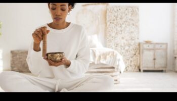 Mierīguma attīstīšana: konsekventas meditācijas prakses pozitīvie rezultāti