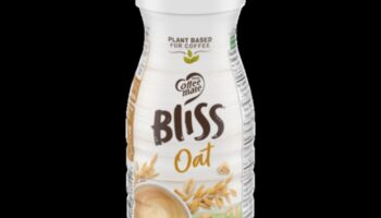 Tīrs un krēmīgs: uzlabojiet savu dienu ar auzu piena svētlaimi